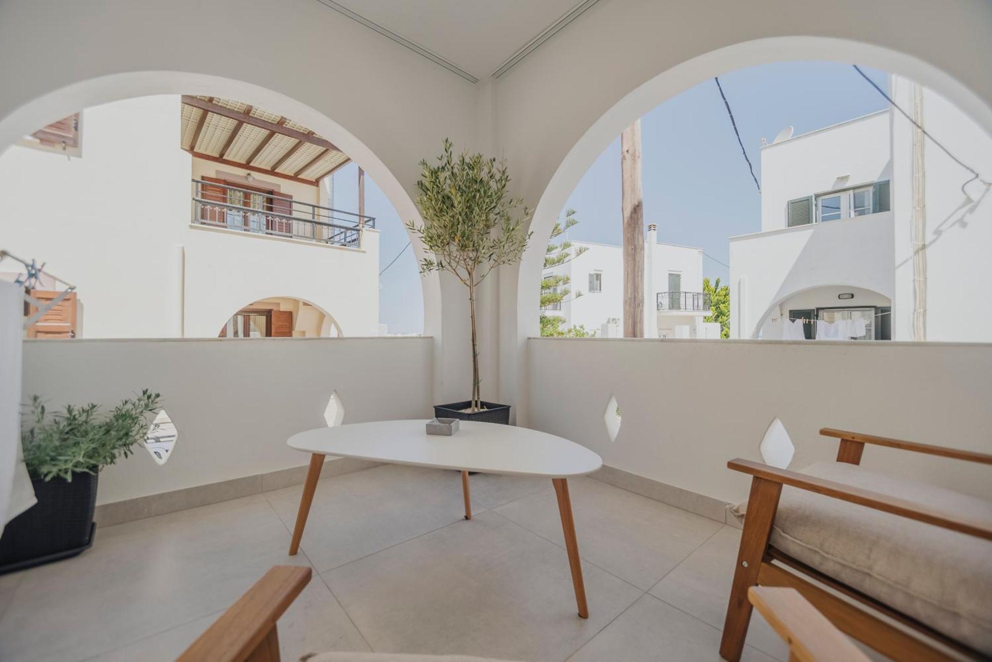 Golden Bird'S Aparthotel Naxos City Kültér fotó